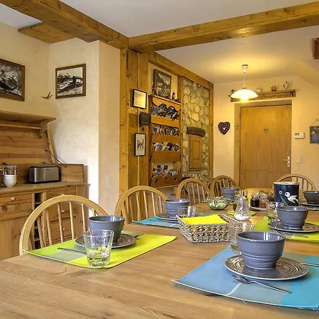 Couette-café Lo Praz Condus 3*